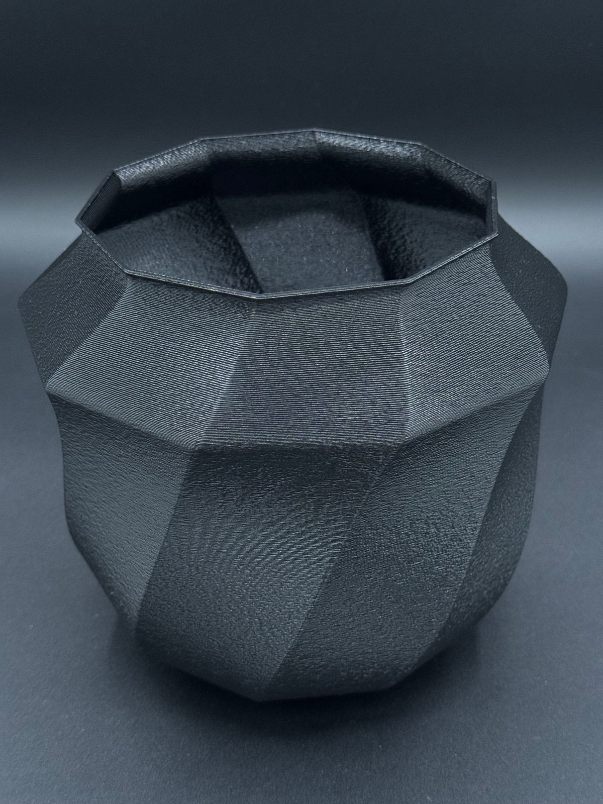 4" semi-hydro self-watering kit with 3D-printed PETG Grand Deco cover planter – Fuzzy Black